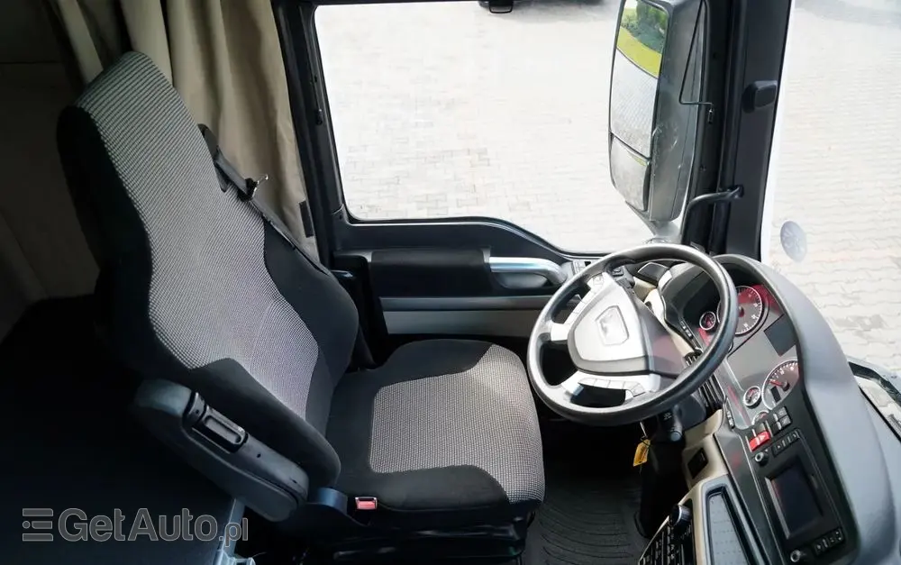 MAN TGX 18.460 / XXL / RETARDER / NAVI RIO 