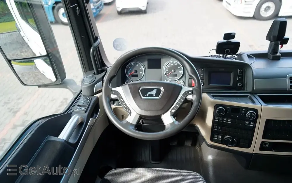 MAN TGX 18.460 / XXL / RETARDER / NAVI RIO 