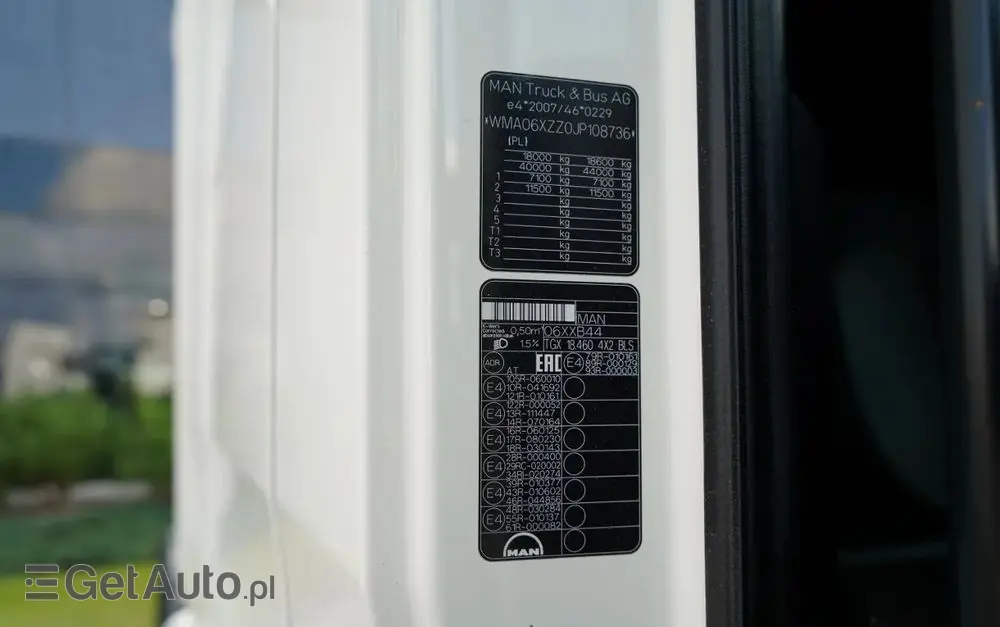 MAN TGX 18.460 / XXL / RETARDER / NAVI RIO 