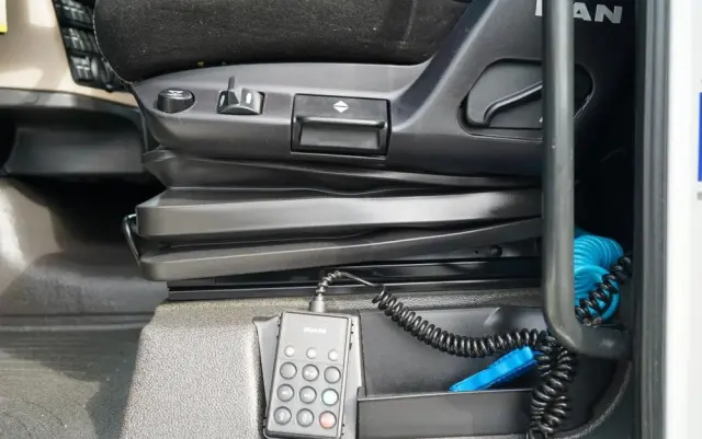 MAN TGX 18.460 / XXL / RETARDER / NAVI RIO 