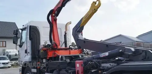 RENAULT Premium Lander 