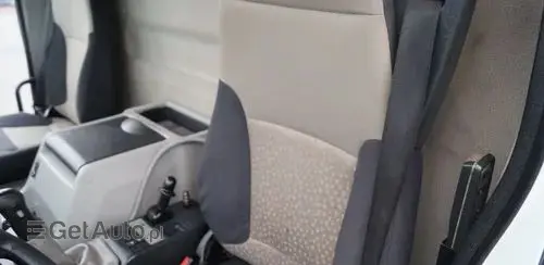 RENAULT Premium Lander 