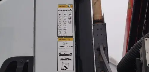 RENAULT Premium Lander 