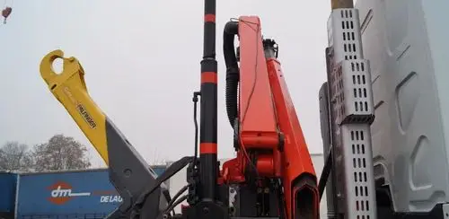 RENAULT Premium Lander 