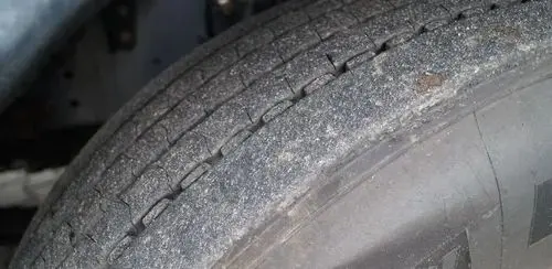 RENAULT Premium Lander 