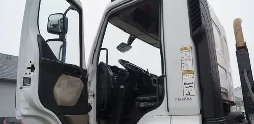 RENAULT Premium Lander 