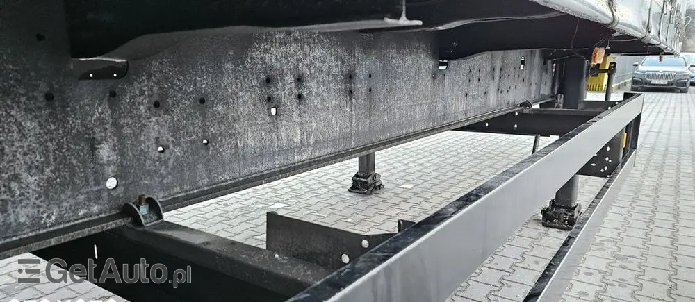 SCHMITZ CARGOBULL FIRANKA / STANDARD / RAMA OCYNK / DWIE OSIE PODNOSZONE 