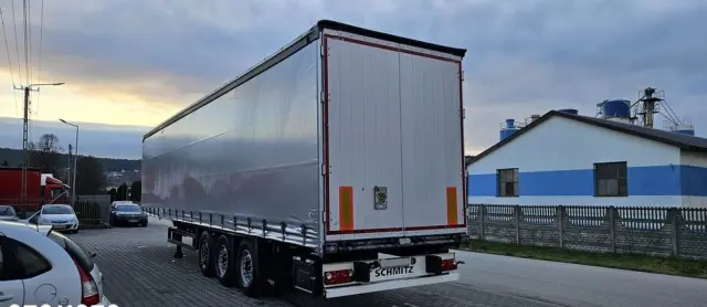 SCHMITZ CARGOBULL FIRANKA / STANDARD / RAMA OCYNK / DWIE OSIE PODNOSZONE 