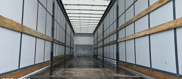 SCHMITZ CARGOBULL FIRANKA / STANDARD / RAMA OCYNK / DWIE OSIE PODNOSZONE 