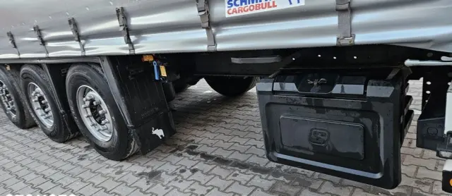 SCHMITZ CARGOBULL FIRANKA / STANDARD / RAMA OCYNK / DWIE OSIE PODNOSZONE 
