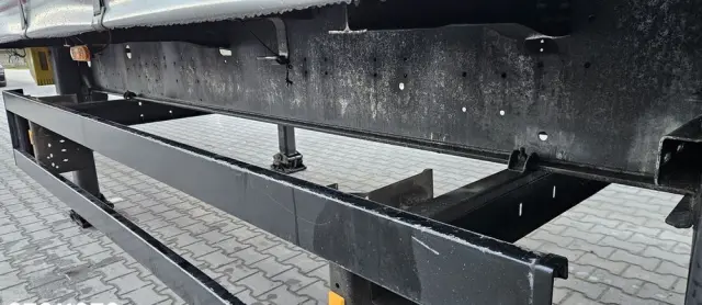 SCHMITZ CARGOBULL FIRANKA / STANDARD / RAMA OCYNK / DWIE OSIE PODNOSZONE 