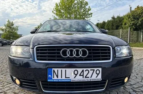 AUDI A4 