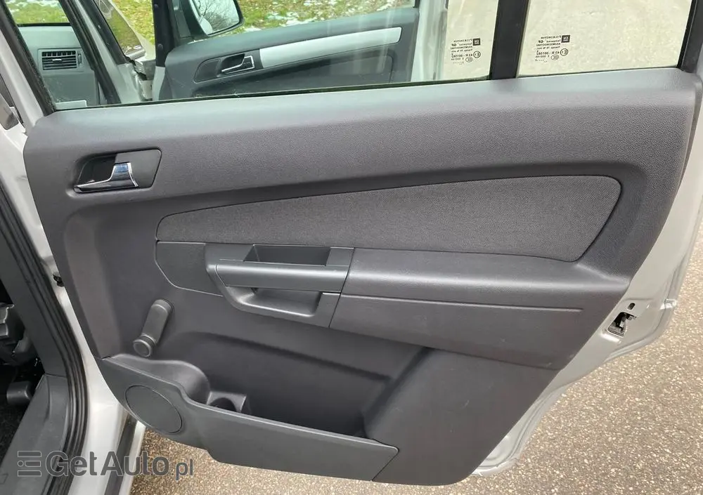 OPEL Zafira 