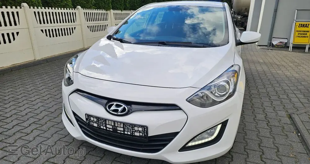 HYUNDAI I30 1.4 Premium