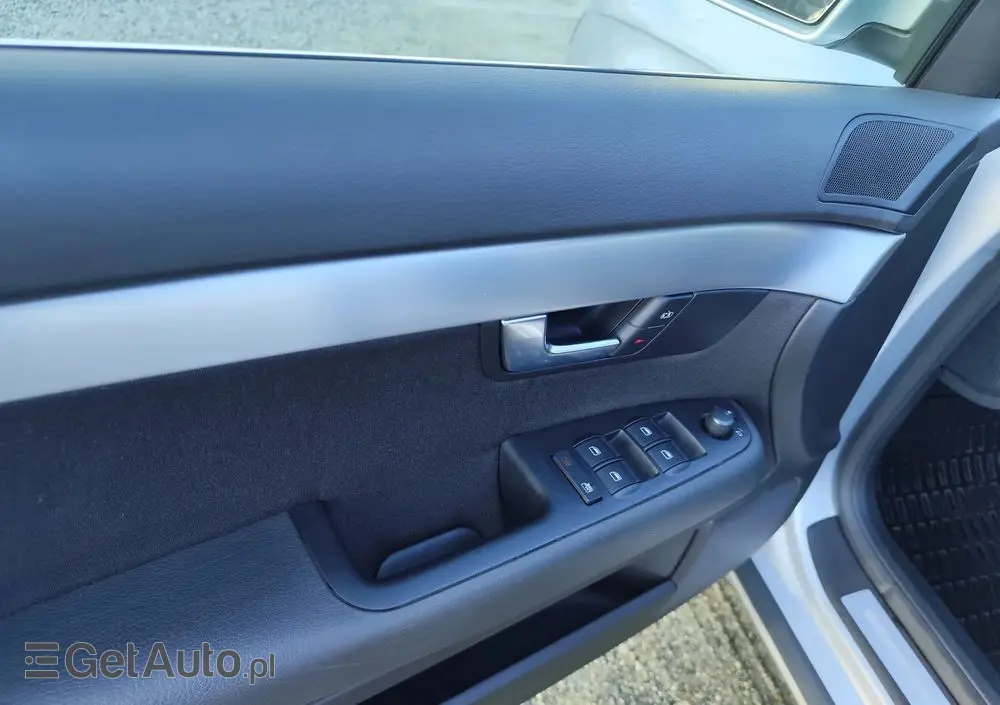 AUDI A4 Limousine 2.0 T FSI multitronic