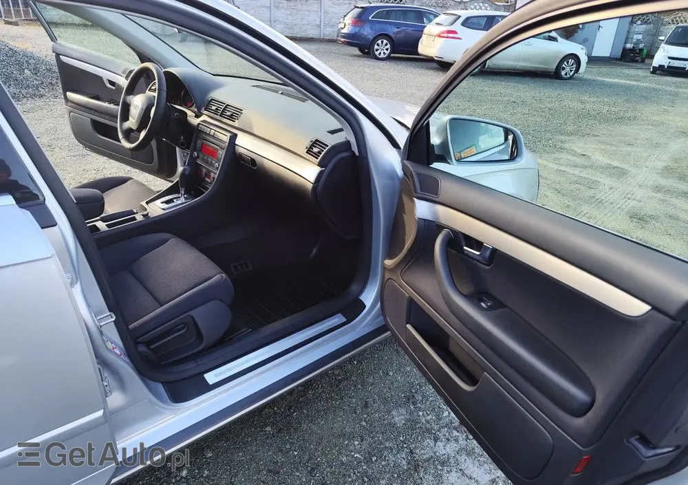 AUDI A4 Limousine 2.0 T FSI multitronic