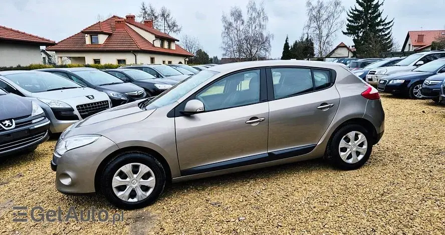 RENAULT Megane 1.6 16V 100 Expression