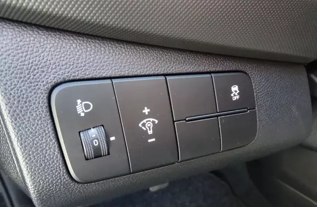 HYUNDAI I10 1.0 (67 KM)