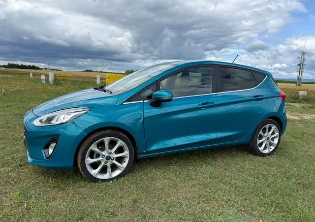 FORD Fiesta 1.0 EcoBoost Start-Stop Champions Edition
