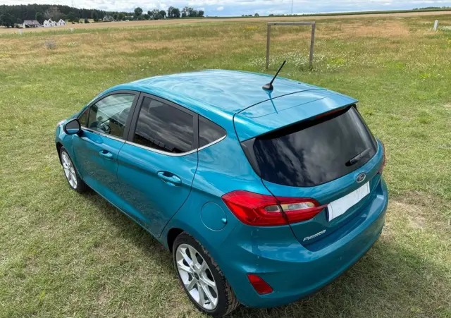 FORD Fiesta 1.0 EcoBoost Start-Stop Champions Edition