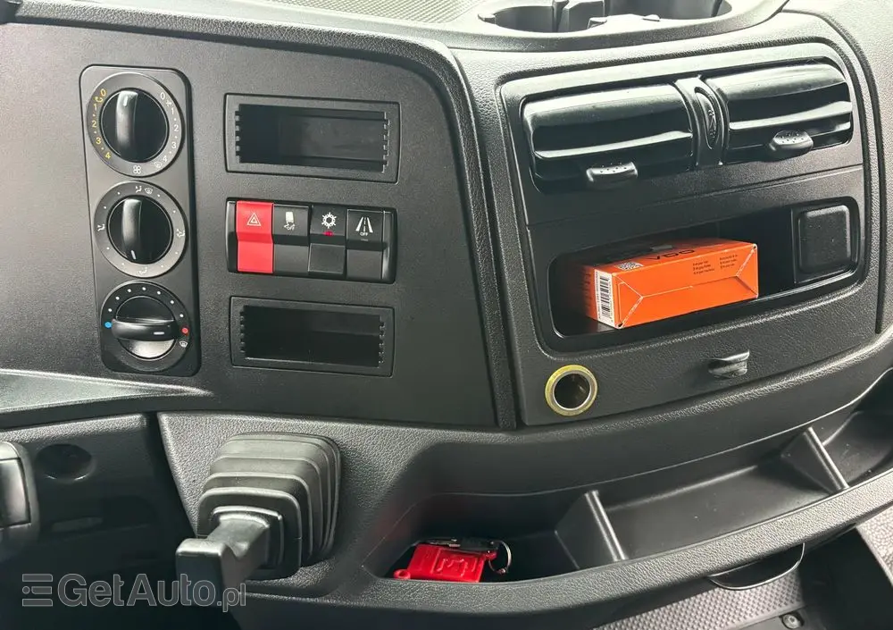 MERCEDES-BENZ MERCEDES ATEGO1527, 1524,,1523,,,1530,,1224,, 1530 KONTENER FIRANKA CHLODNIA PODWOZIE DO ZABUDOWY KILKA SZTUK 