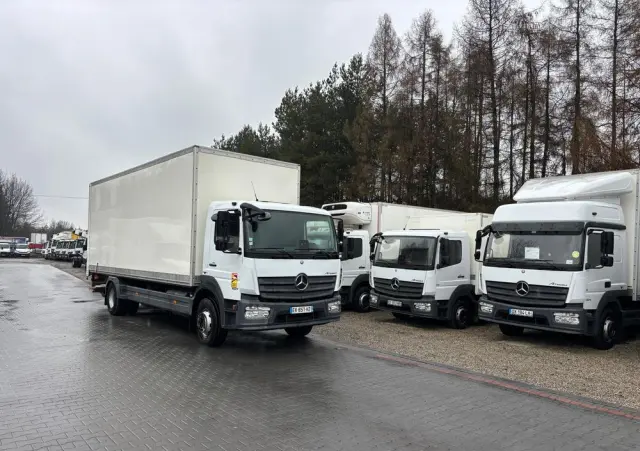 MERCEDES-BENZ MERCEDES ATEGO1527, 1524,,1523,,,1530,,1224,, 1530 KONTENER FIRANKA CHLODNIA PODWOZIE DO ZABUDOWY KILKA SZTUK 