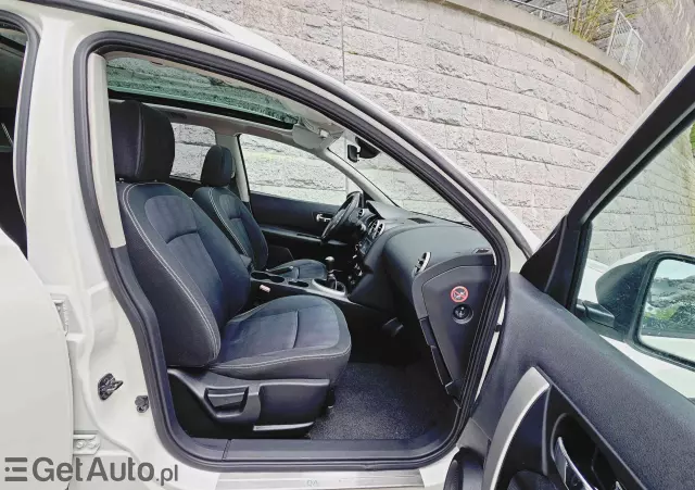 NISSAN Qashqai 1.5 dCi Tekna EU6
