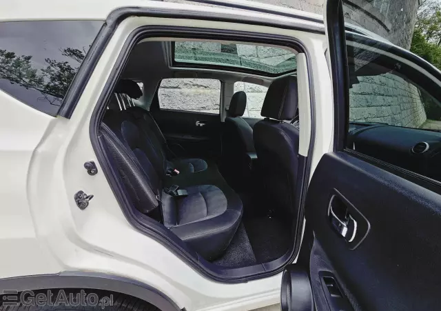 NISSAN Qashqai 1.5 dCi Tekna EU6