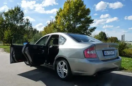 SUBARU Legacy 