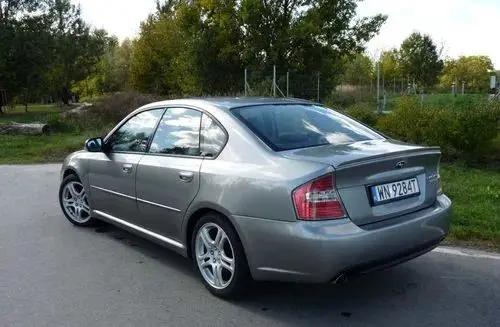 SUBARU Legacy 