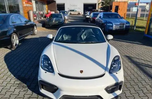 PORSCHE Spyder 