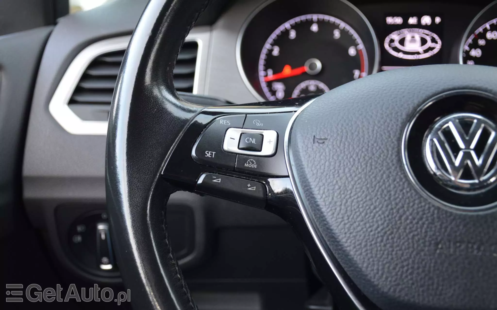 VOLKSWAGEN Golf Sportsvan 1.4 TSI (BlueMotion Technology) DSG Highline