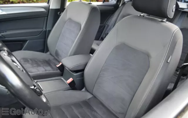 VOLKSWAGEN Golf Sportsvan 1.4 TSI (BlueMotion Technology) DSG Highline