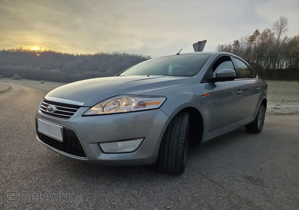 FORD Mondeo 1.8 TDCi Ghia