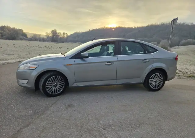FORD Mondeo 1.8 TDCi Ghia