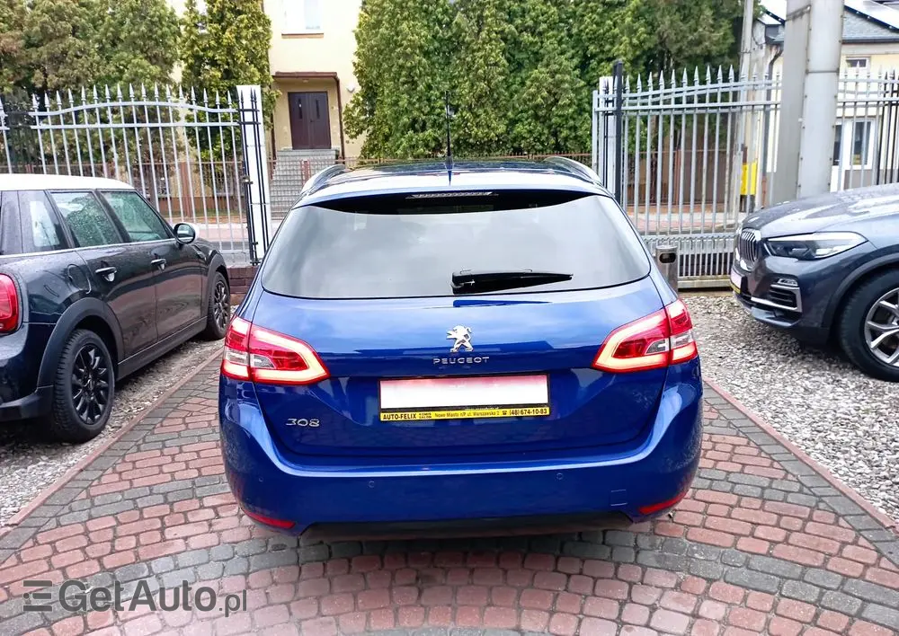 PEUGEOT 308 1.2 PureTech Allure S&S EAT6