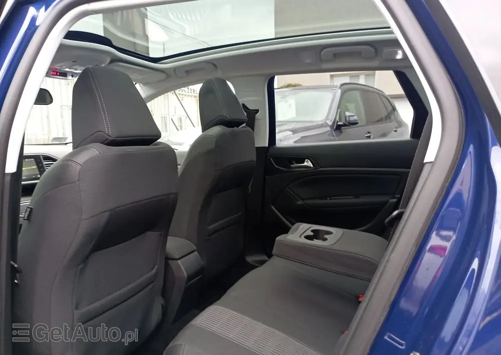 PEUGEOT 308 1.2 PureTech Allure S&S EAT6