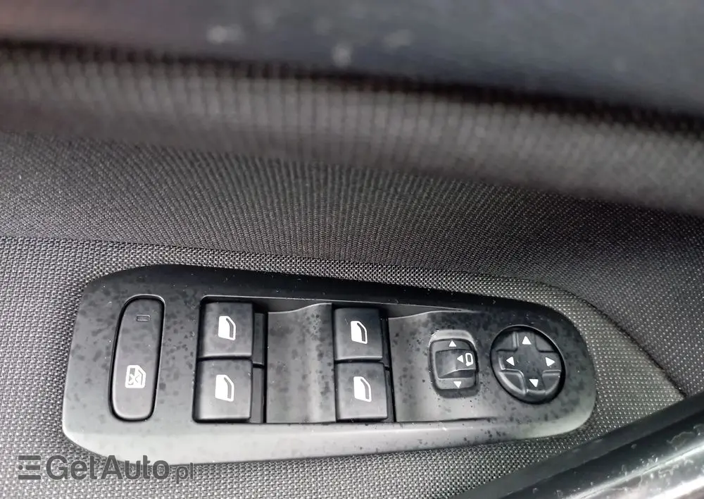 PEUGEOT 308 1.2 PureTech Allure S&S EAT6