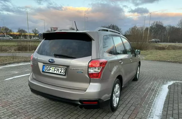 SUBARU Forester 