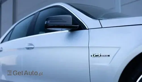 MERCEDES-BENZ Klasa E 63 AMG  
