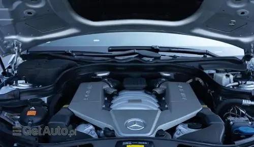 MERCEDES-BENZ Klasa E 63 AMG  