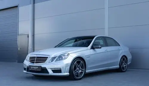MERCEDES-BENZ Klasa E 63 AMG  