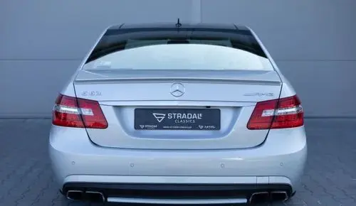 MERCEDES-BENZ Klasa E 63 AMG  