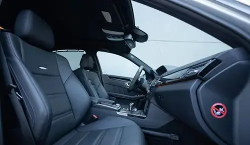 MERCEDES-BENZ Klasa E 63 AMG  