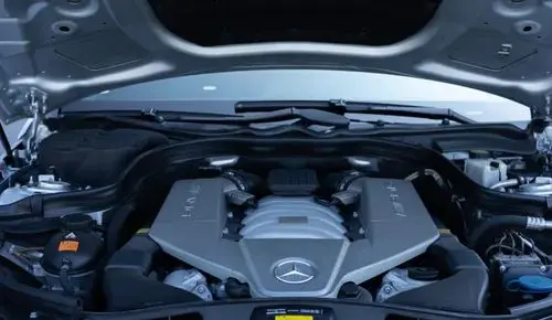 MERCEDES-BENZ Klasa E 63 AMG  