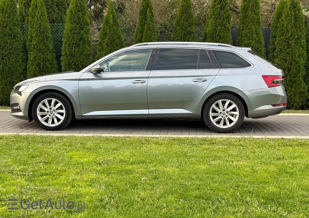 SKODA Superb 2.0 TDI SCR Style DSG