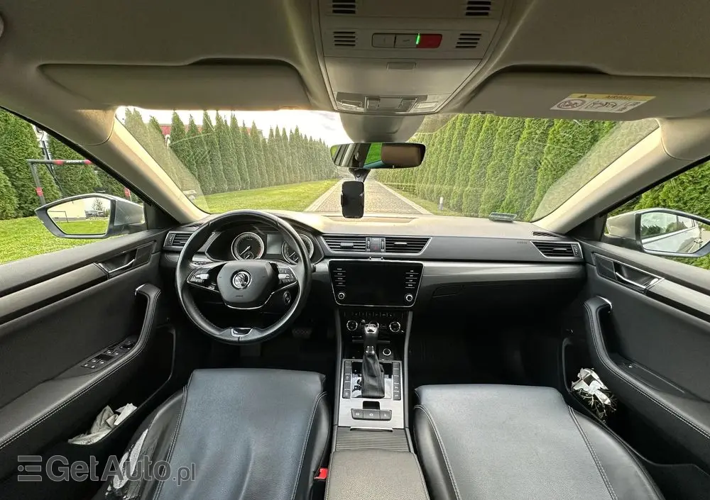 SKODA Superb 2.0 TDI SCR Style DSG