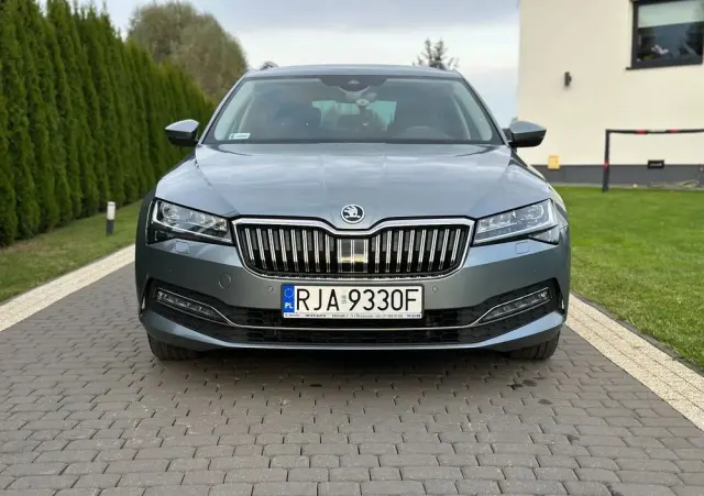 SKODA Superb 2.0 TDI SCR Style DSG