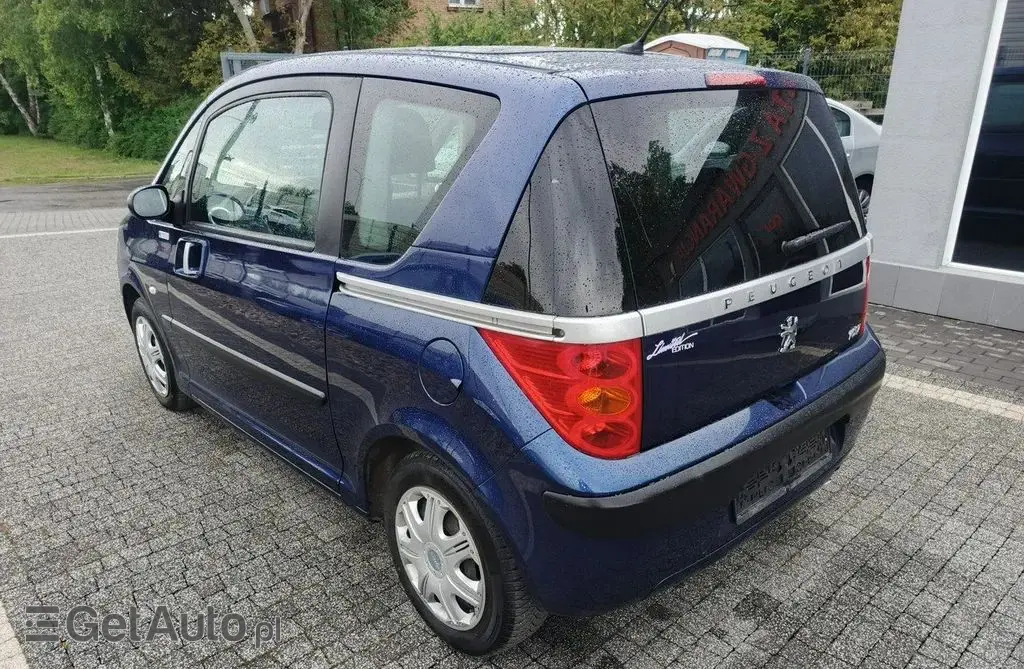PEUGEOT 1007 