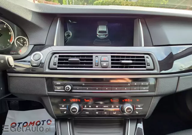 BMW Seria 5 520d Touring